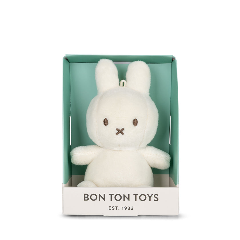 Lucky Miffy cream in giftbox, side view