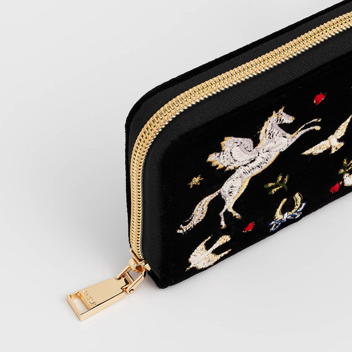 Black Celestial Velvet Embroidered Purse zip closure detail