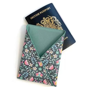 Earth Squared Art Deco Vegan Leather Passport Holder (Grey Floral): Luxurious grey Art Deco vegan leather passport holder with a beautiful floral design. 