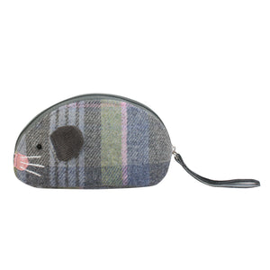 Earth Squared Tweed Mouse Purse in Luffness Tweed (Grey, Green, Blue, Pink) with a pull tail zipper, embroidered whiskers and little corded ears. 