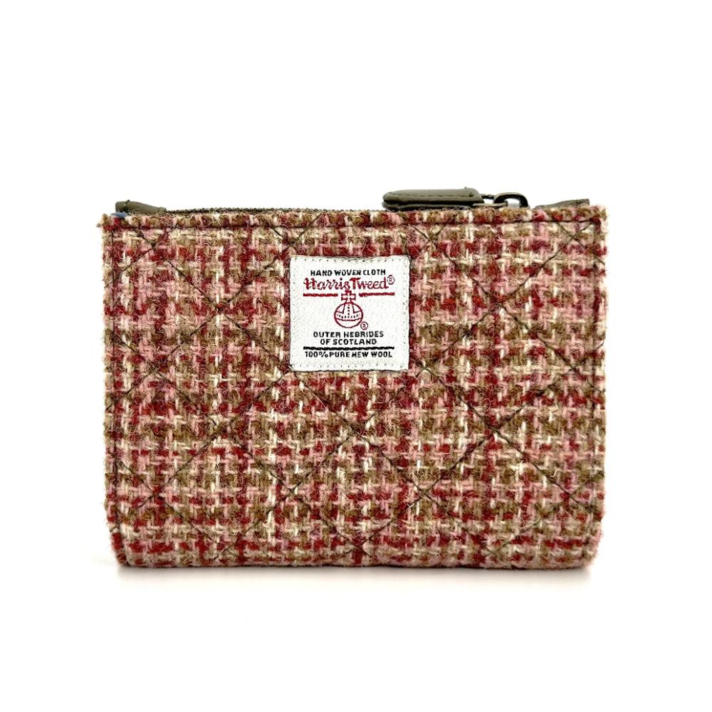  Front view: Harris Tweed Slim Purse in maple, highlighting the quilted design.