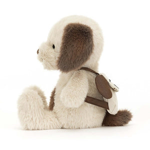 See Backpack Puppy's cute profile! This cuddly dog comes with a removable backpack, perfect for imaginative adventures & storing secret treasures.