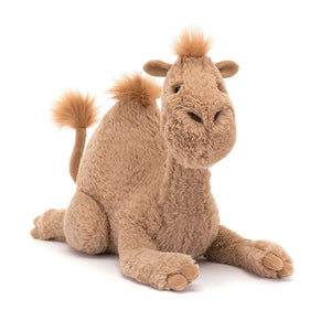 Cuteness from every angle: Richie the Dromedary by Jellycat features ginger tufts, embroidered details, and a friendly expression. Perfect for playful cuddles.