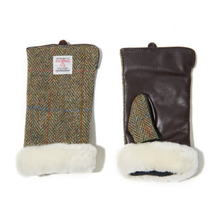 Stylish Harris Tweed®  & Chestnut Herringbone leather mittens with sheepskin cuff. Showing the front and reverse of the mitten.