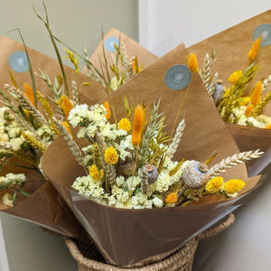 Overhead shot displaying the bouquet’s full composition.