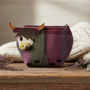 Gullane tweed cow purse in brown with appliqué face and horns