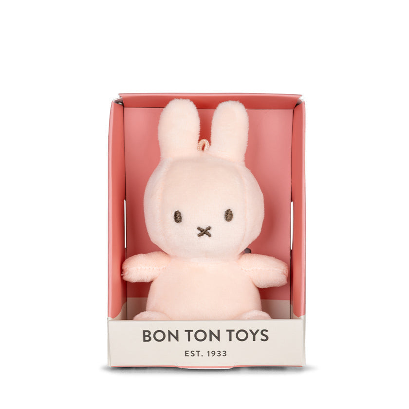 Lucky Miffy soft toy in pink in a giftbox, 10cm, front view